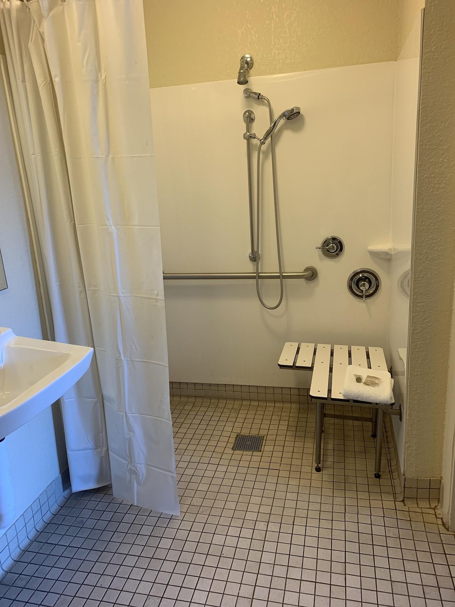 Red Roof Inn Plus+ St. Louis - Forest Park / Hampton Ave. Екстер'єр фото
