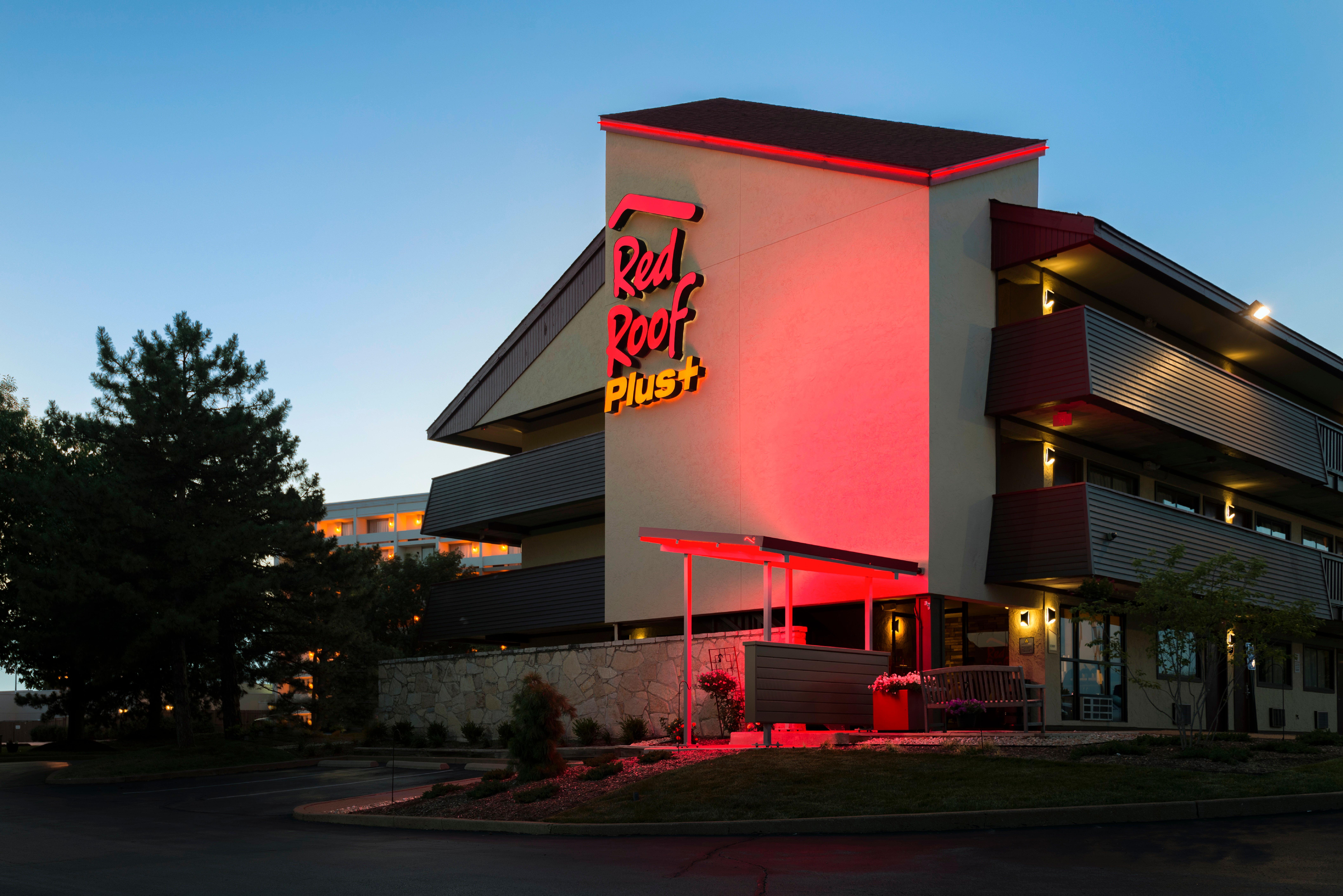 Red Roof Inn Plus+ St. Louis - Forest Park / Hampton Ave. Екстер'єр фото