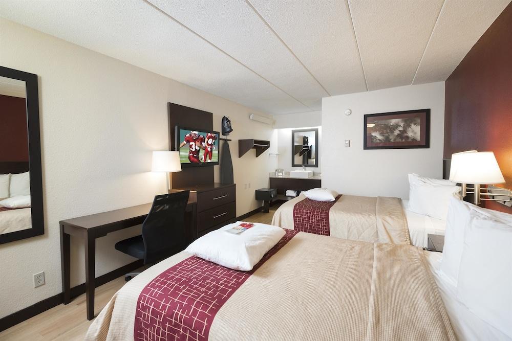 Red Roof Inn Plus+ St. Louis - Forest Park / Hampton Ave. Екстер'єр фото